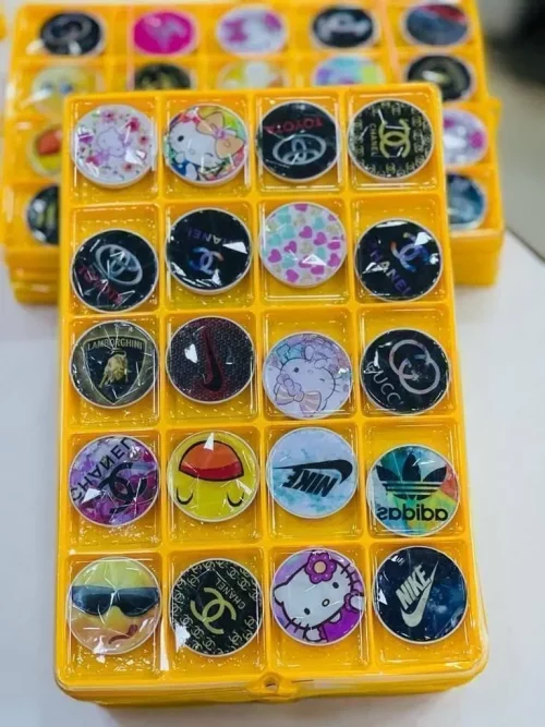 Shining-Crystal-Pop-Socket-e1662707594870.webp Shining Crystals Pop Socket - Image 1